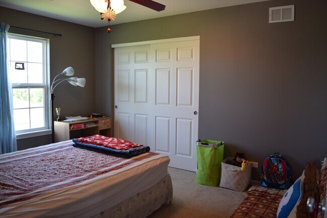 Building Photo - 2146 Cabrillo Ln