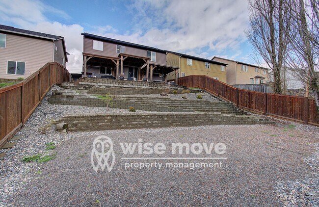 Building Photo - Washougal- 4 Bedroom Home- Apply today!