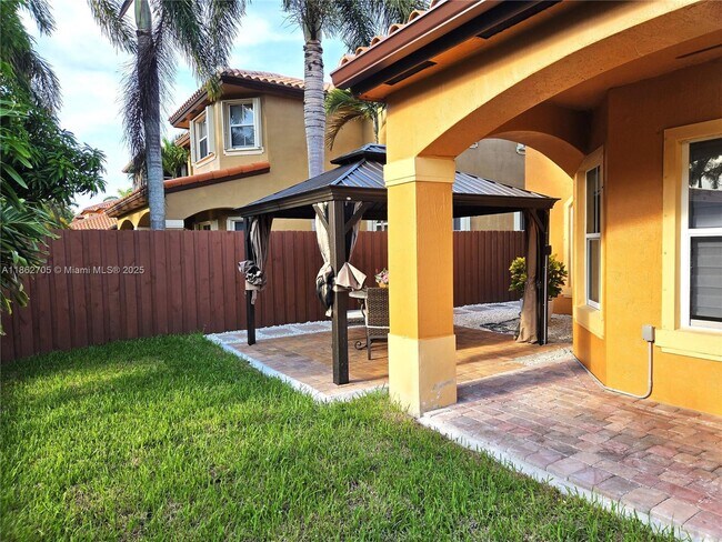 Building Photo - 3124 SW 154th Pl