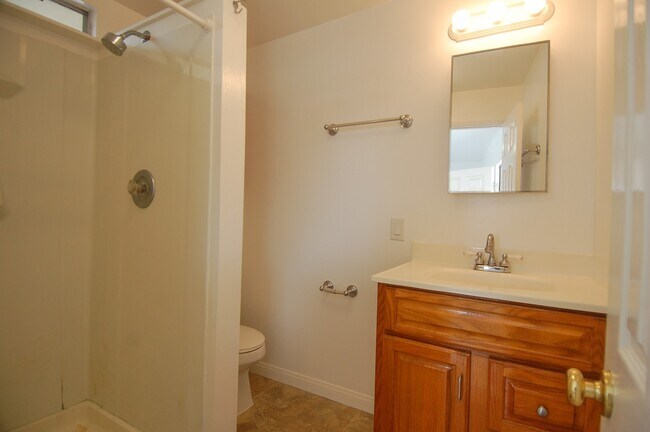 Building Photo - 33761 Copper Lantern St
