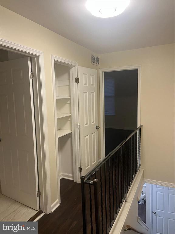 Building Photo - 727 Berkley St