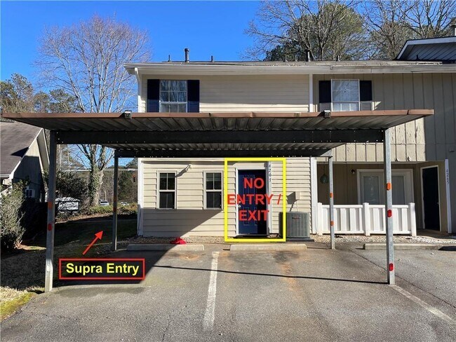 Building Photo - 4267 Grogan St