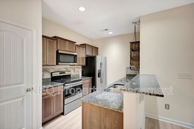 Building Photo - 140 Buchanan Cir