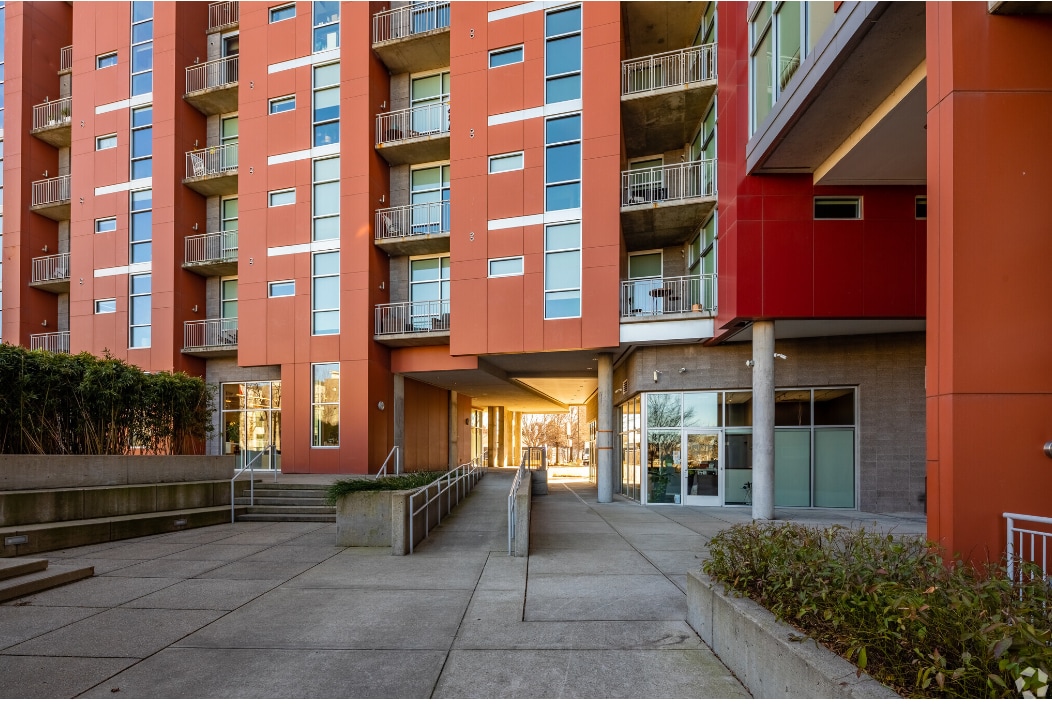 Building Photo - 2115 Yeaman Pl