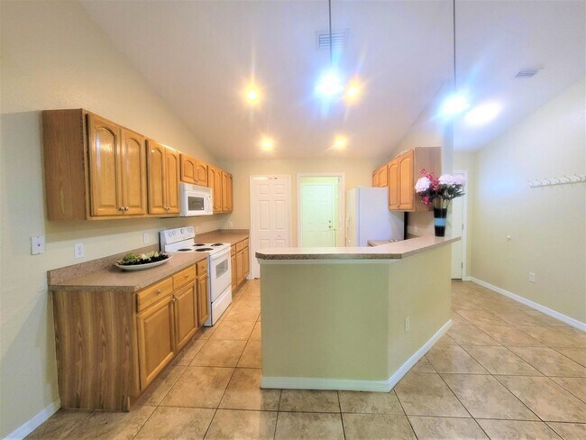 Building Photo - Vero Beach Rentals. Vero Beach Homes For Rent. Vero Beach Rent, LLC and Property Management Company