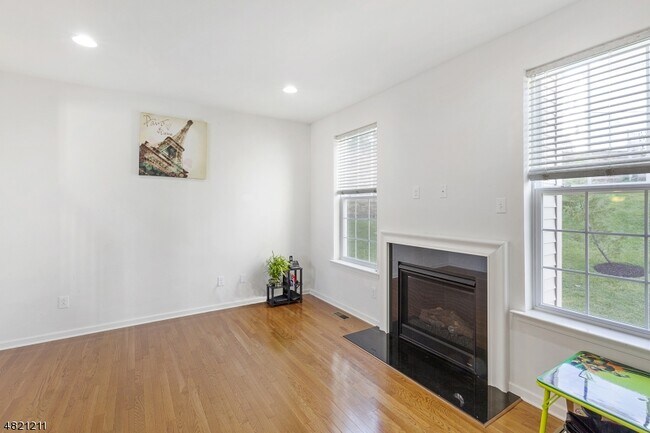 Building Photo - 127 Sowers Dr