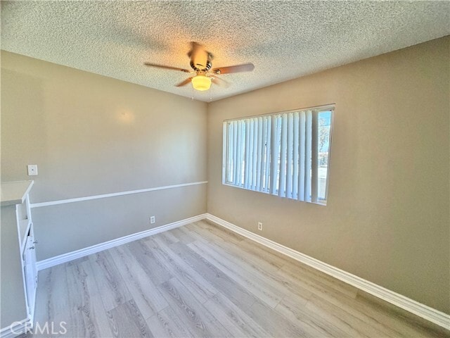 Building Photo - 448 N Terry Way