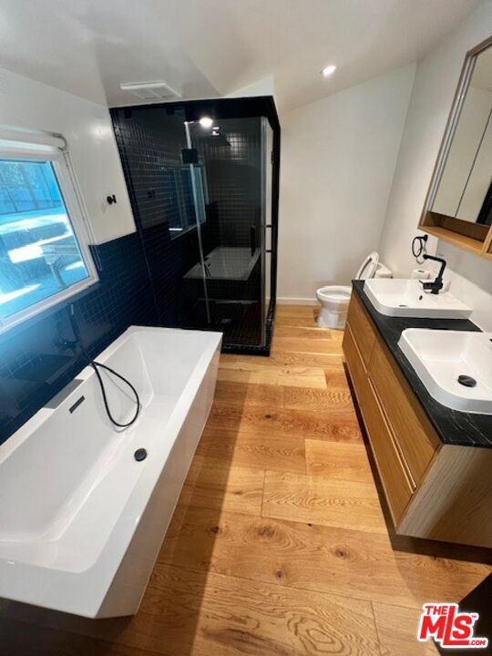 Building Photo - 4049 Monterey Rd