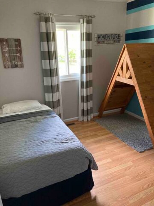 Building Photo - Spacious Split-Level Home for Rent in Woodbine – Minutes to VT & Downtown