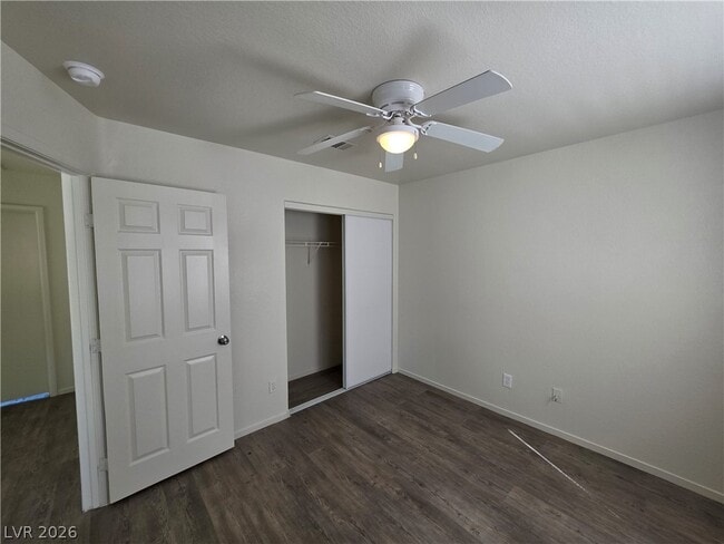 Building Photo - 8829 Cornwall Glen Ave