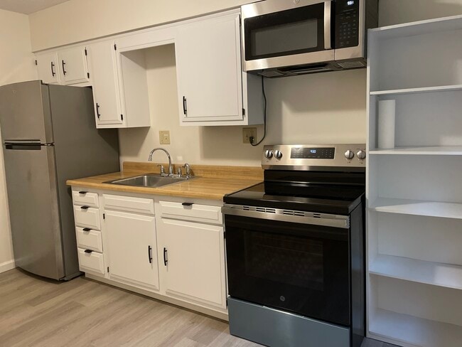 Kitchen view from window - 5523 Ellsworth Ave