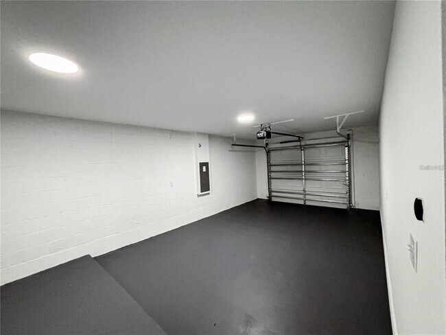 Building Photo - 5474 NW 6th St