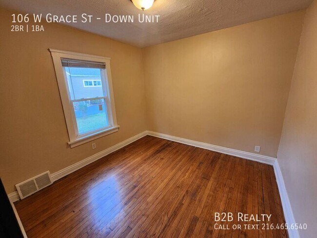 Building Photo - 106 W Grace St