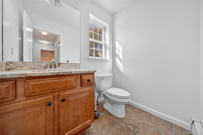 Building Photo - 1281 NY-208