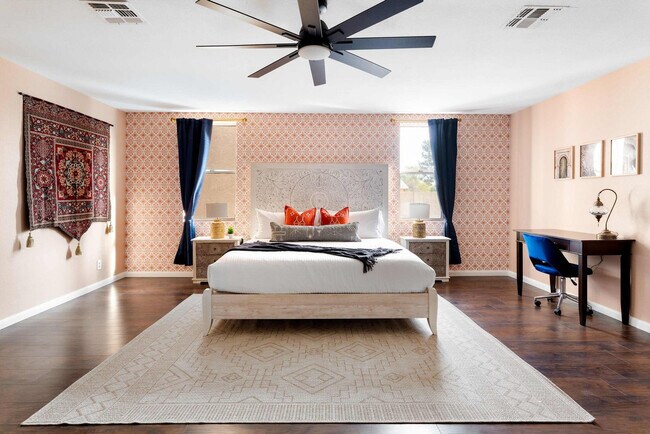 Building Photo - 6235 E Thunderbird Rd