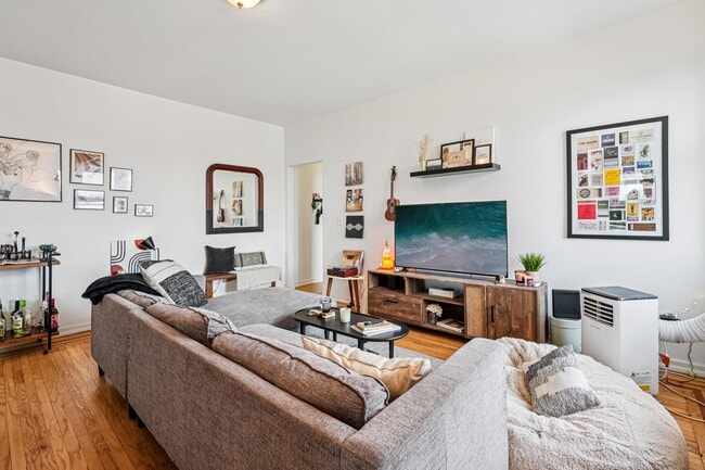 Building Photo - 851 JFK Blvd E