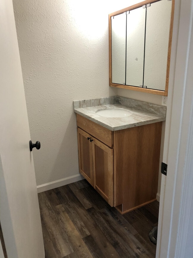 Primary Photo - 1250 NW 23rd St