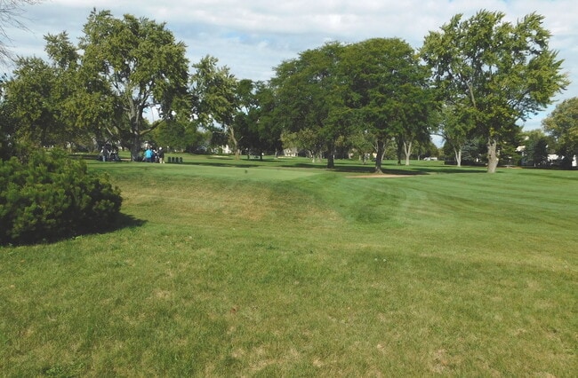 Building Photo - 1117 Summit Hills Ln