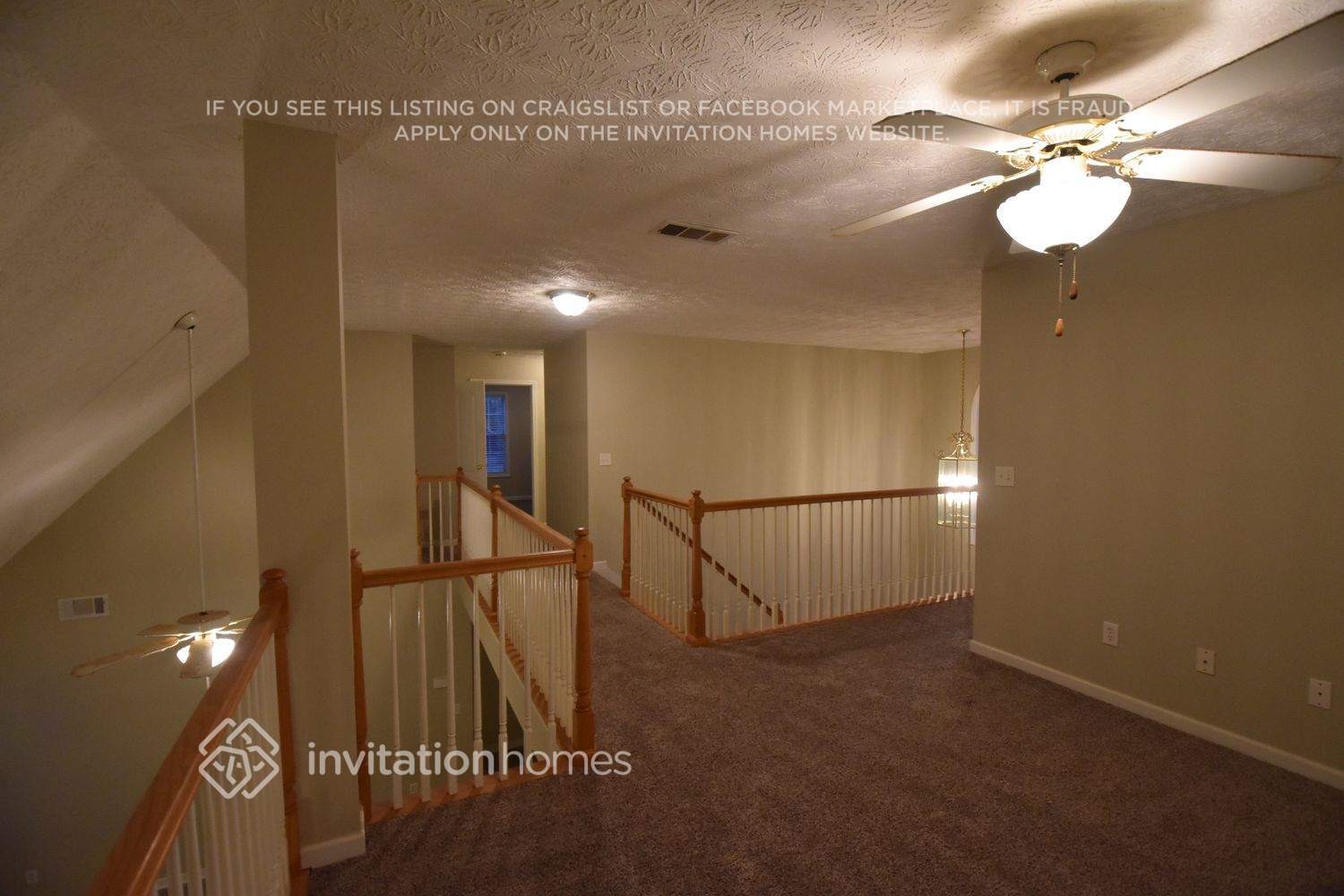 Building Photo - 156 Wyckliffe Dr