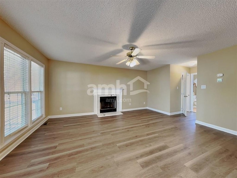 Building Photo - 204 Machost Dr