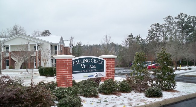 Primary Photo - Falling Creek Village