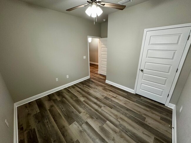 Building Photo - 24398 Alydar Lp