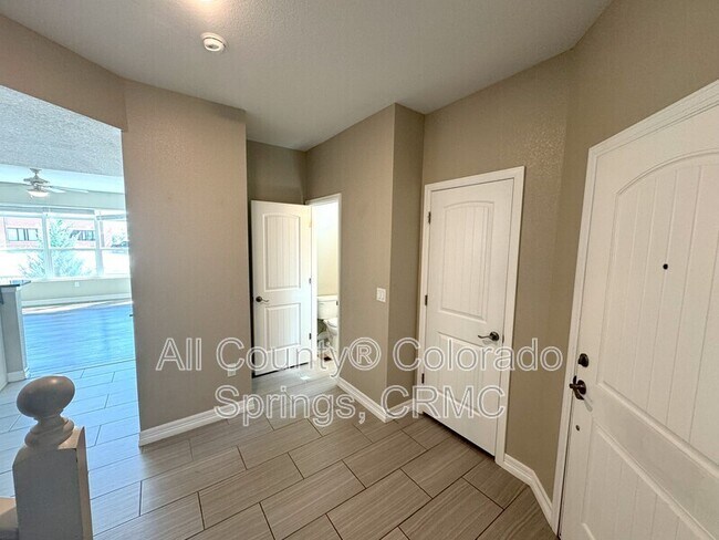 Building Photo - 763 Brambleberry Hts