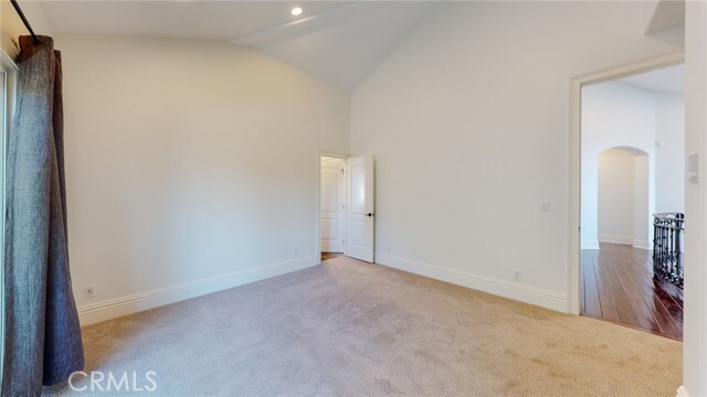 Building Photo - 1102 Slauson Ln