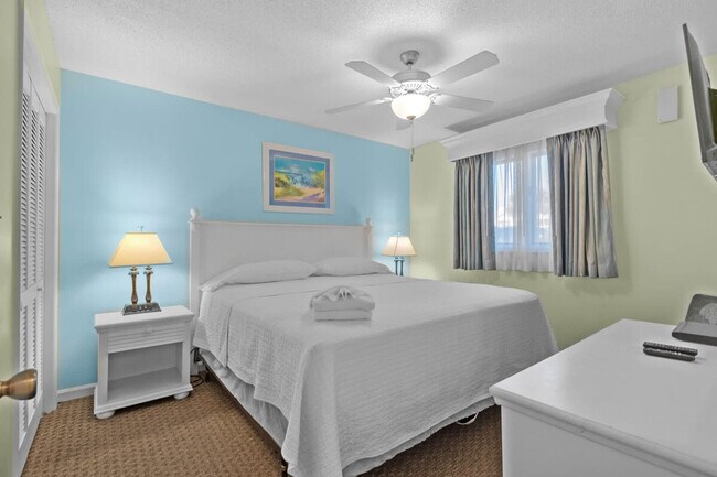 Building Photo - 203 Double Eagle Dr