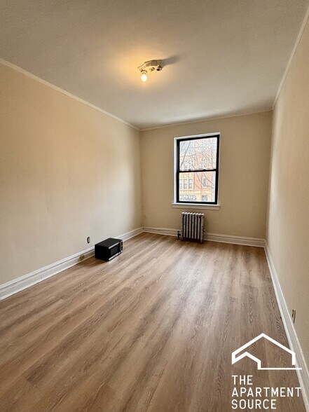 Building Photo - 4829 N Damen Ave