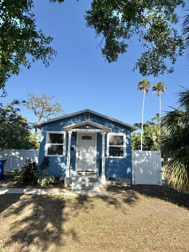 Primary Photo - 2356 38th St S