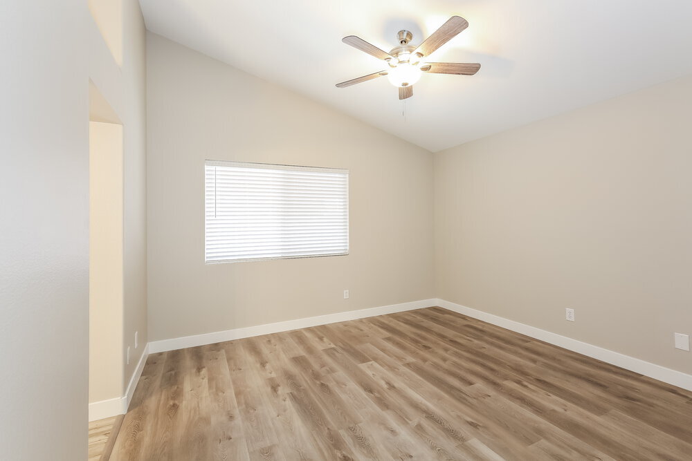 Building Photo - 4445 Cielo Ln