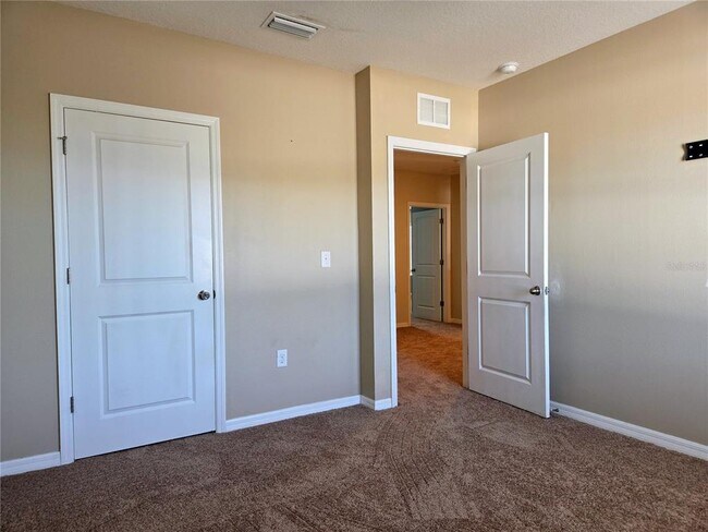 Building Photo - 109 Tierra Verde Way