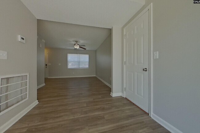 Building Photo - 521 Halleck Ln