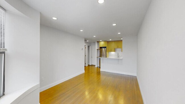 342589 - 100 Jersey Street