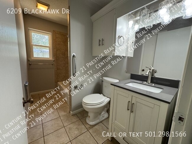 Building Photo - 6209 Blackhawk Dr