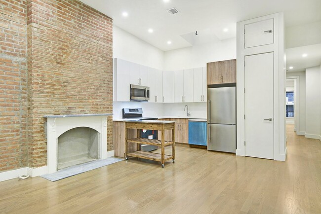 Floorplan - 122 East 27th Street