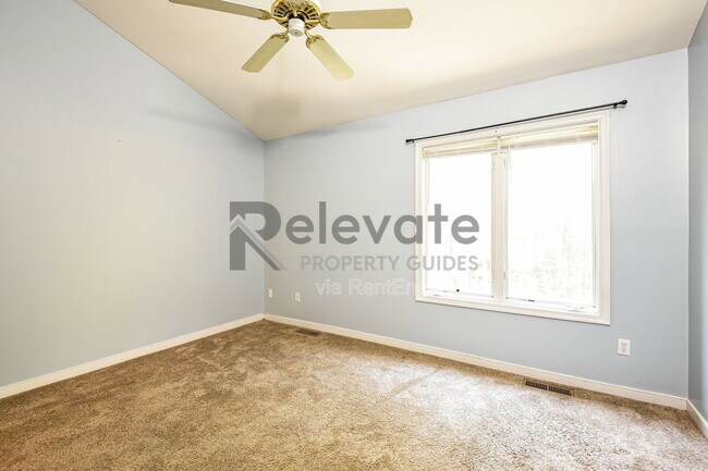 Building Photo - 2914 Port View Ct
