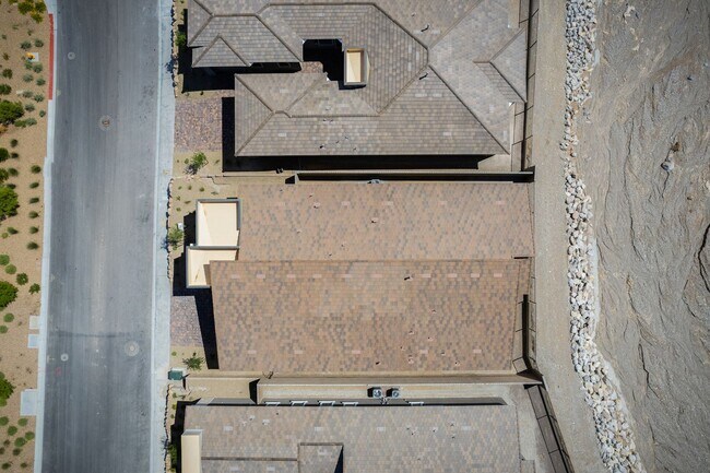 Building Photo - Single story in the exclusive master planned community of Heritage in Stonebridge!