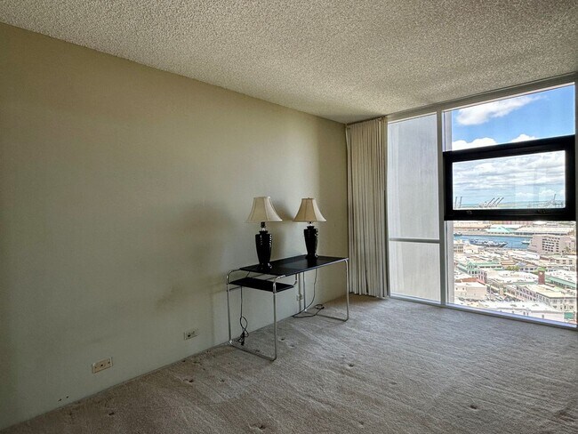 Building Photo - Subtly Furnished Honolulu Park Place 2BR/2BA/2PK Ocean View