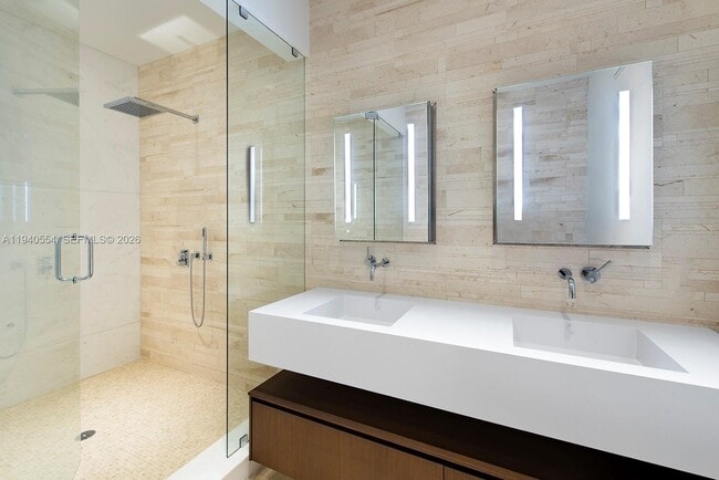 Building Photo - 311 Meridian Ave