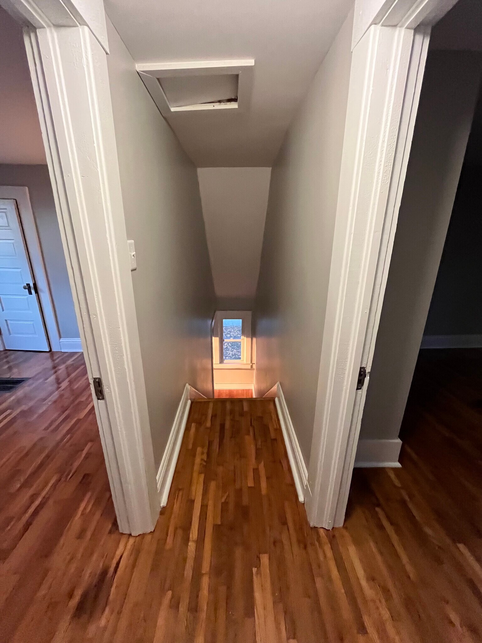 Building Photo - 14044 Strawn Rd