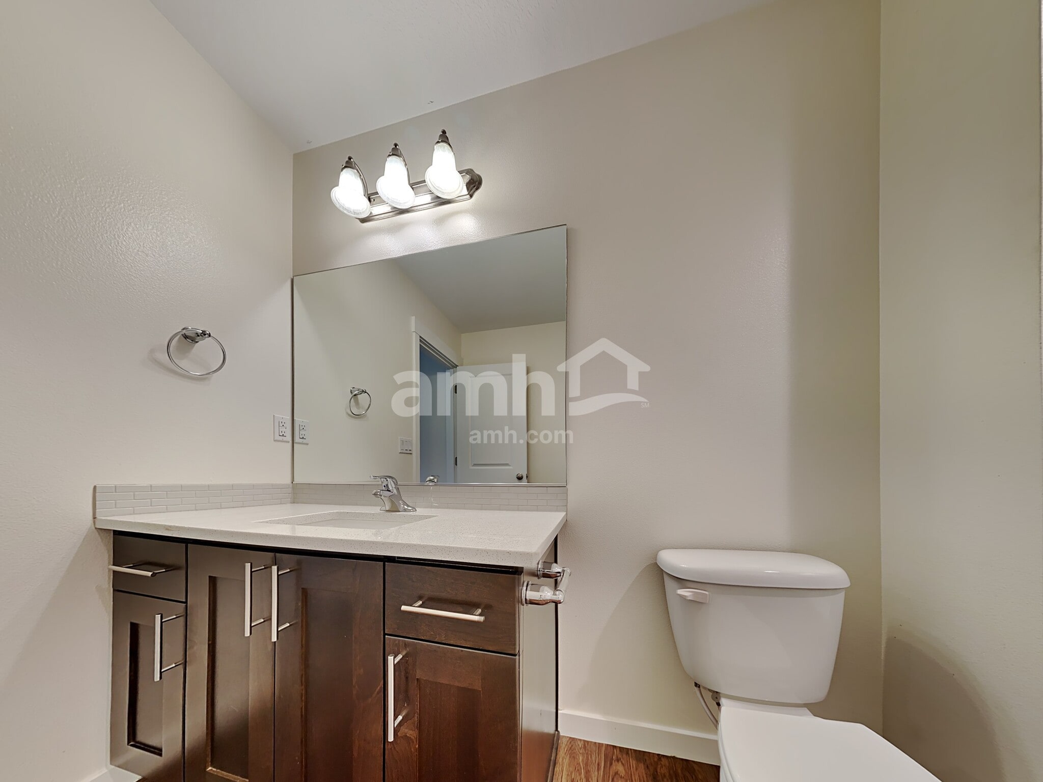 Building Photo - 1211 NE 12th St