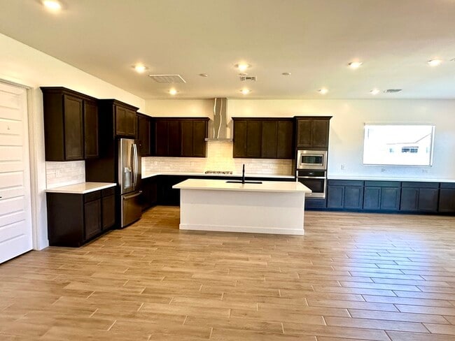 Building Photo - Fantastic "Holly" floor plan in Bella Vista Farms