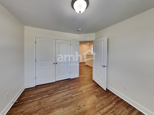 Building Photo - 531 Drema Ct