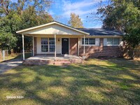 Building Photo - 4538 Sheraton Rd