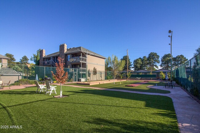 Building Photo - 905 N Beeline Hwy