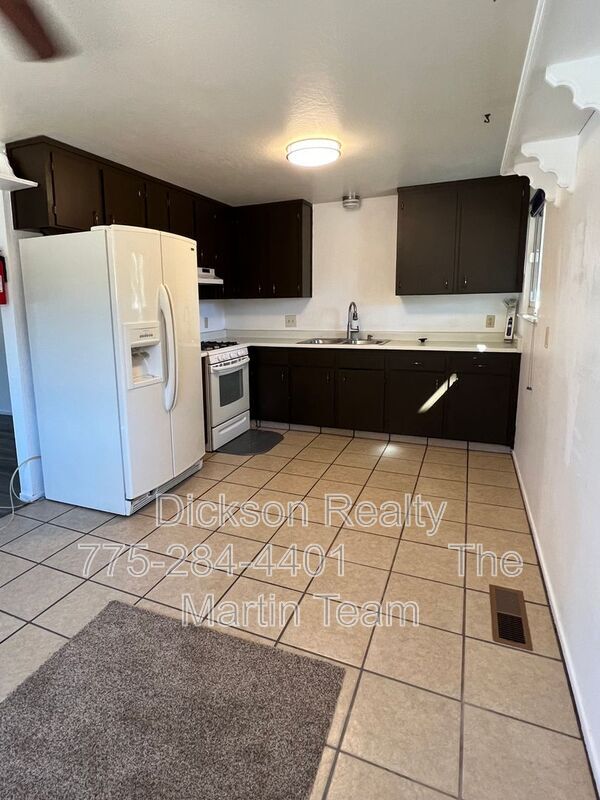 Building Photo - 1765 Camille Dr