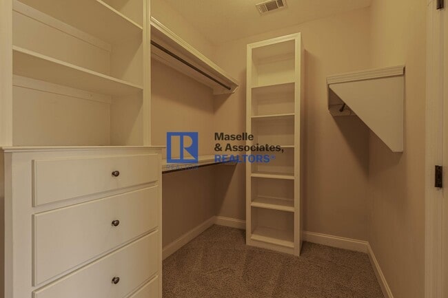 Building Photo - 3 Bed/2 Bath Home in Stillhouse