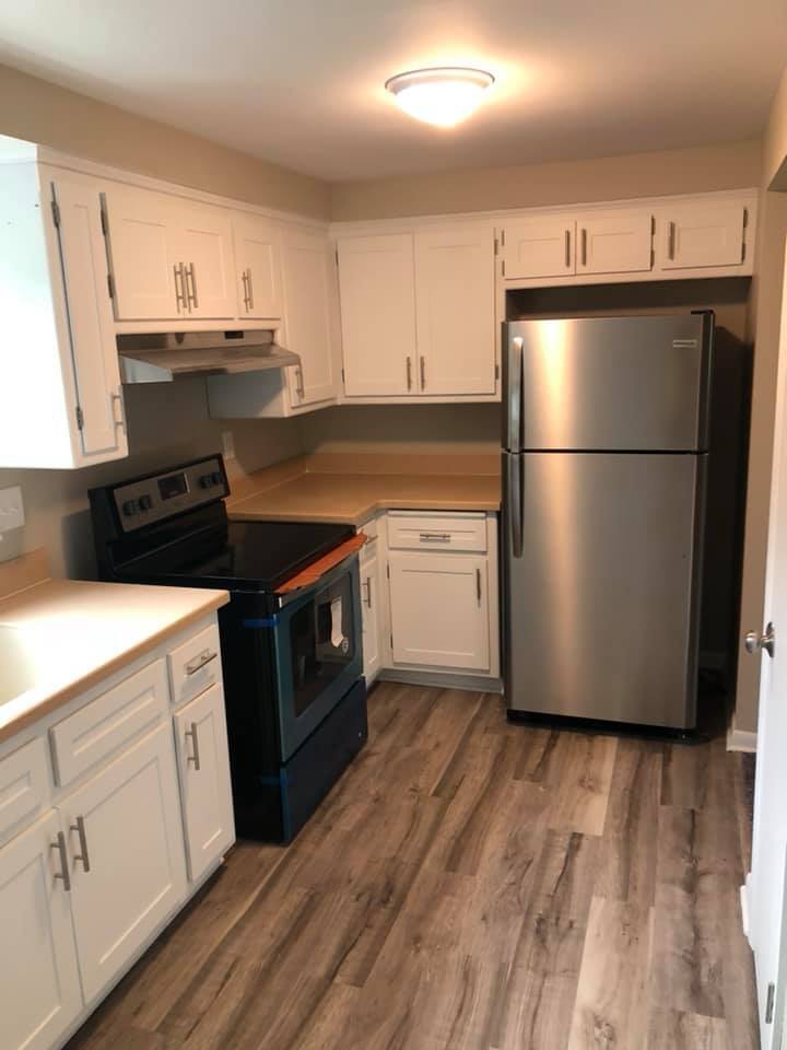 Kitchen - 3543 S Chase Ave